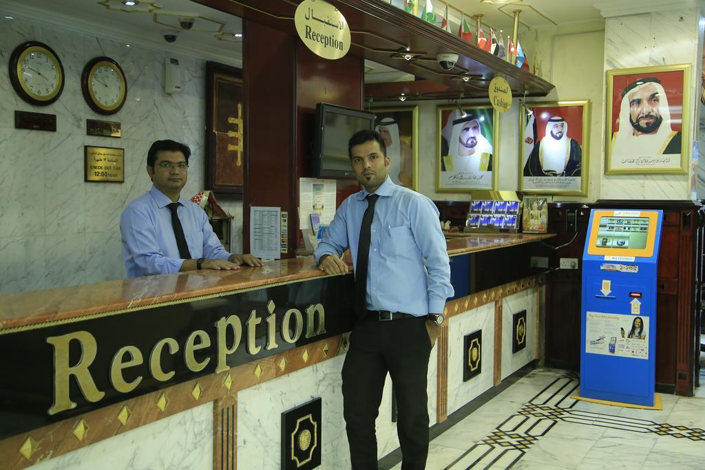 Sun City International Hotel Дубай Экстерьер фото