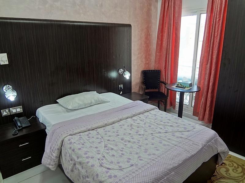 Sun City International Hotel Дубай Экстерьер фото
